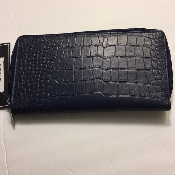 ♥️Leather Wallet♥️ - Picture 1 of 4